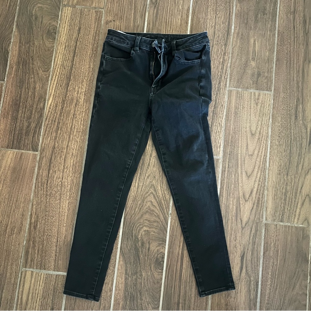 American Eagle Skinny jeans size 6S